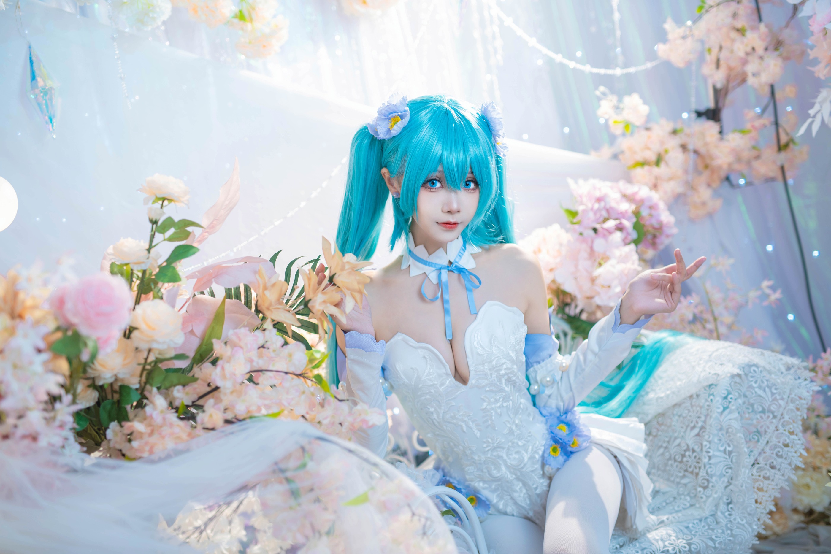 图片[1]-艾西Aiwest – NO.011 初音 粉蝶花[44P]-XikXak